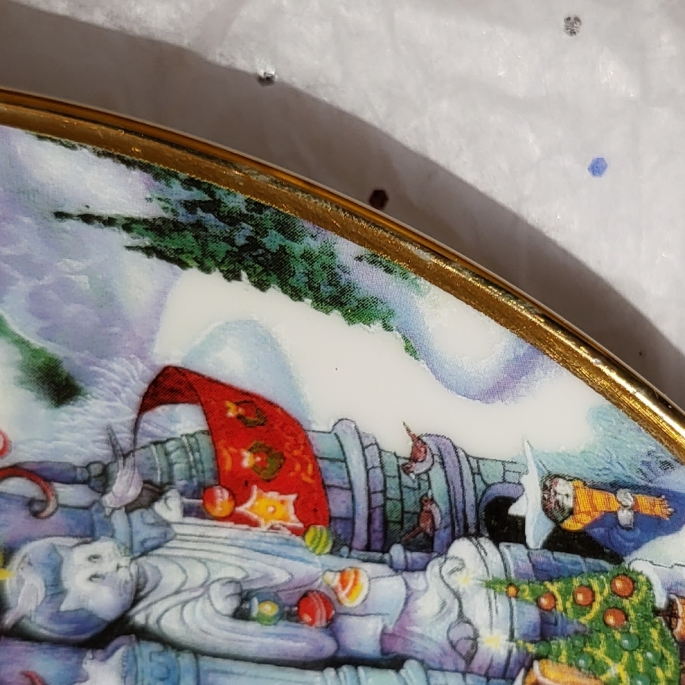 Christmas Cat-thedral By Bill Bell Plate - Picture 4 of 6